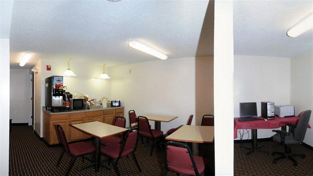 Knights Inn Columbus/Franklinton エクステリア 写真
