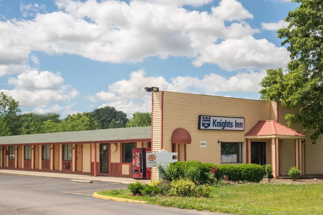 Knights Inn Columbus/Franklinton エクステリア 写真